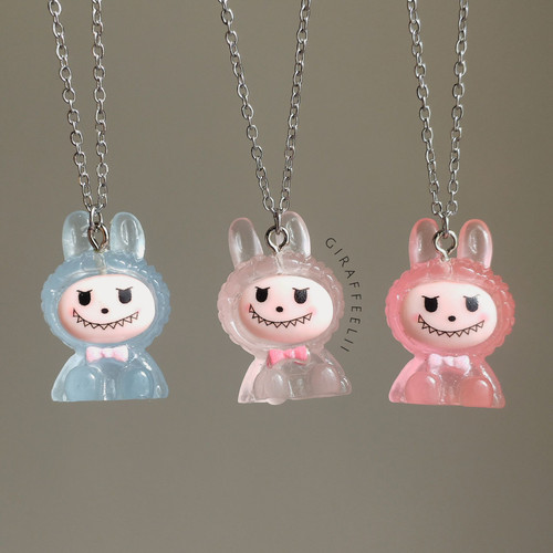 گردنبند شبتاب مدل لبوبو