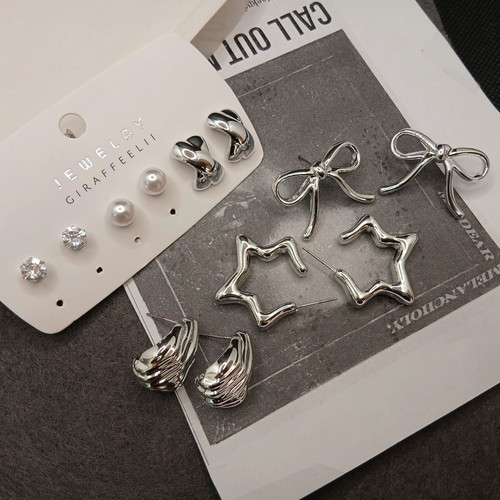 گوشواره پک دخترانه | اقتصادی و شیک