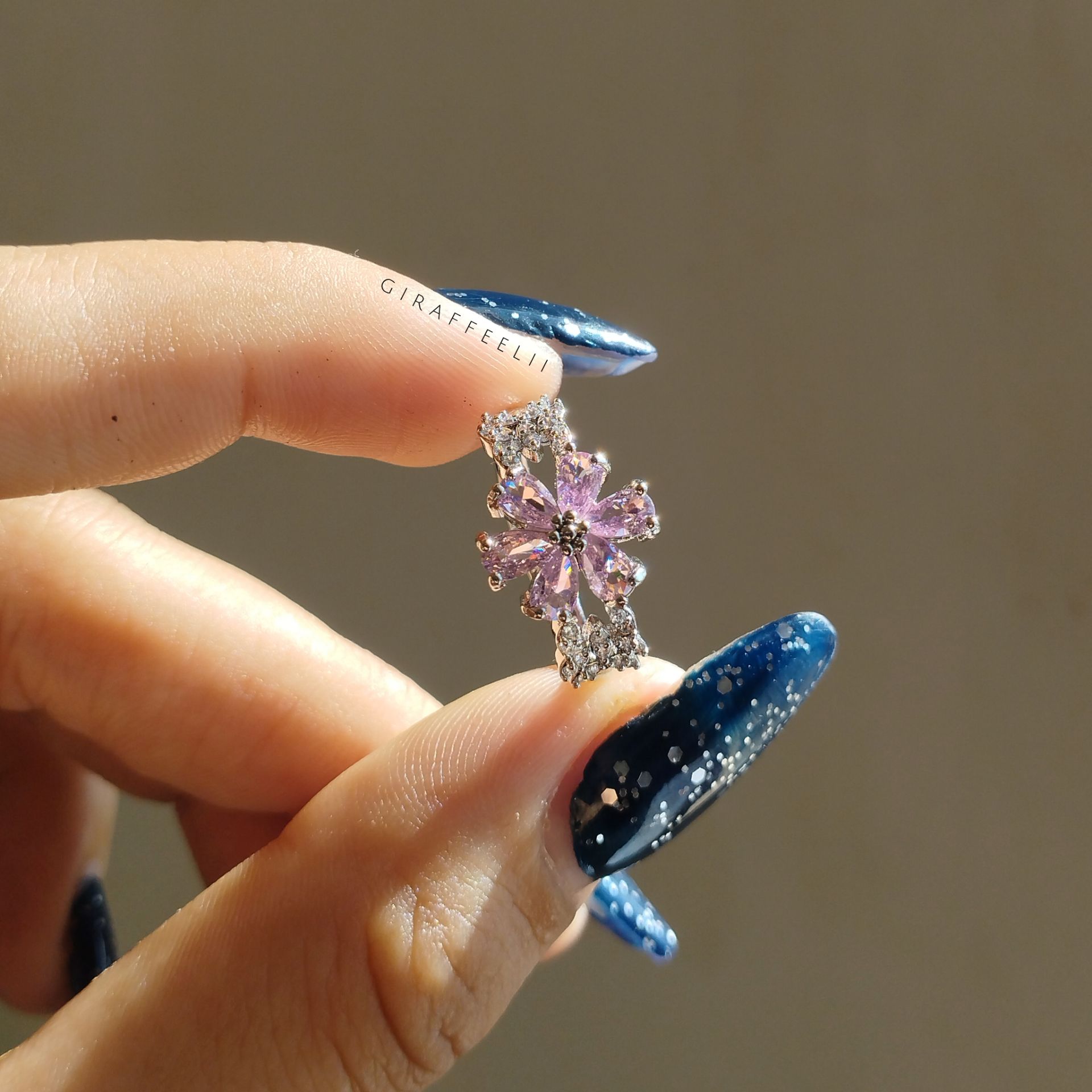 انگشتر ادا ( سوارسکی اصل )