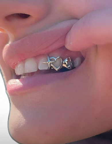 گریلز دندان مدل قلب و ستاره | اصل _ بهترین قیمت