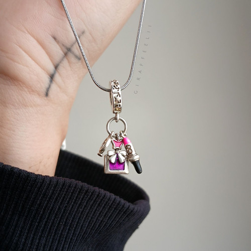 گردنبند چارم love