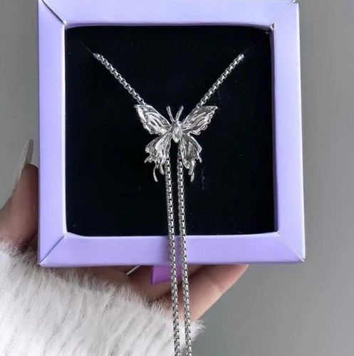 گردنبند پروانه آسانسوری دخترانه