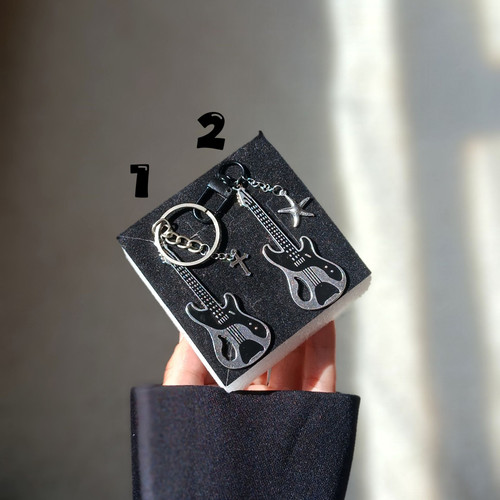 جاکلیدی آویز گیتار