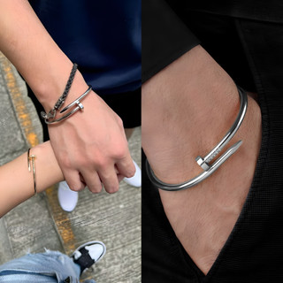 دستبند ست میخی Cartier خاص و رنگ ثابت