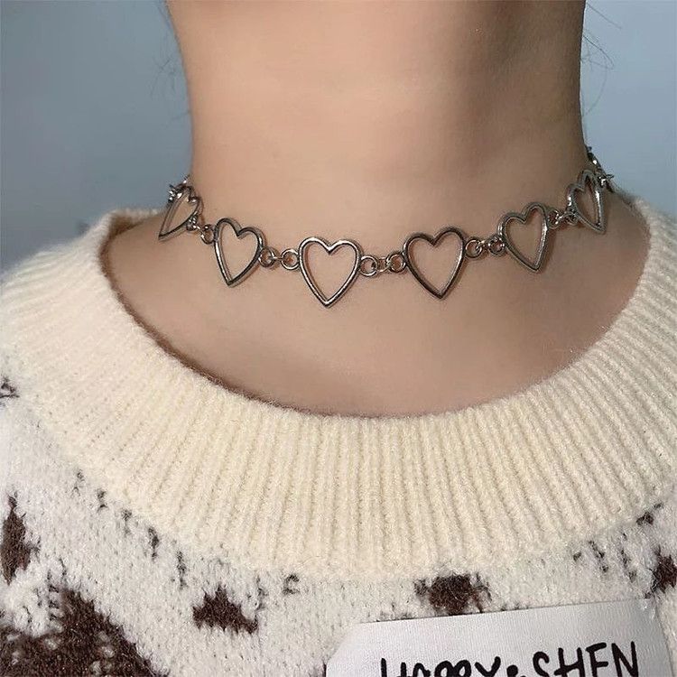 چوکر حلقه ای قلبی